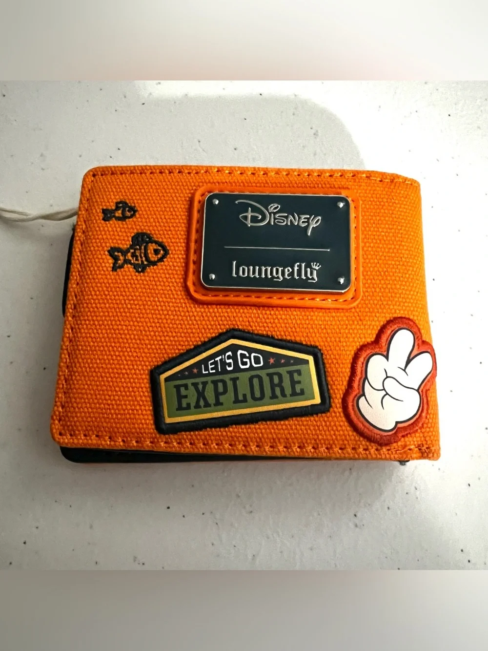 Loungefly Goofy Camping Washed Patch Bifo Wallet